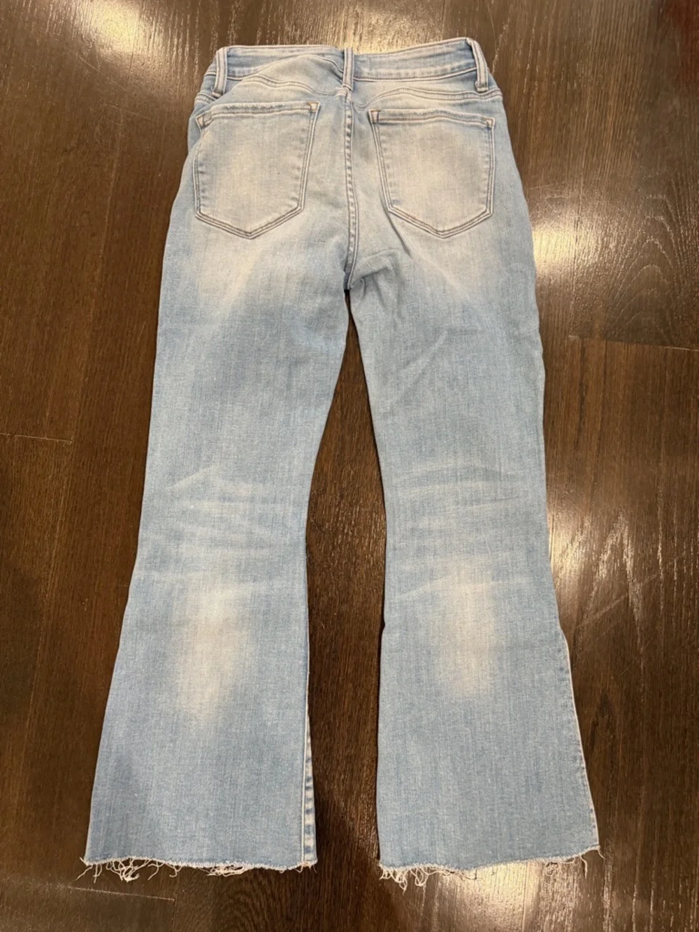 Women’s Flying Monkey Light Wash Distressed Flare Jeans Size 26 - Picture 4 of 5